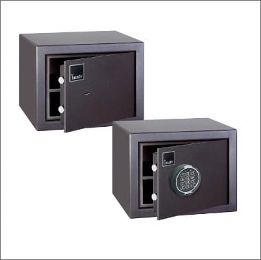 Pair-of-Safes-Safe-Door-picked-Open-by-our-Sidcup-Safe-locskmith